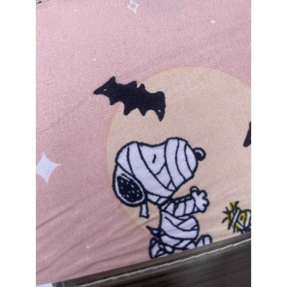 Peanuts 4pc Pink Halloween FULL SHEET SET Mummy Snoopy Woodstock by Berkshire